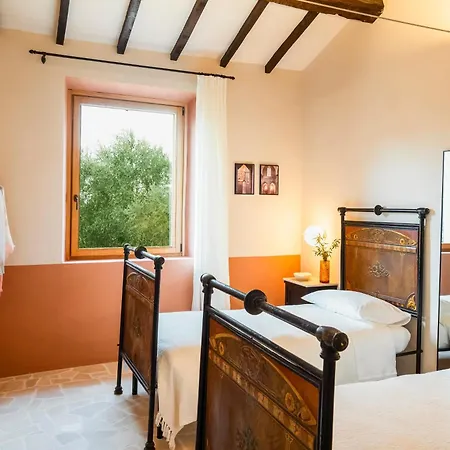 L'edicola Di Ripalvella Сasa de vacaciones San Venanzo